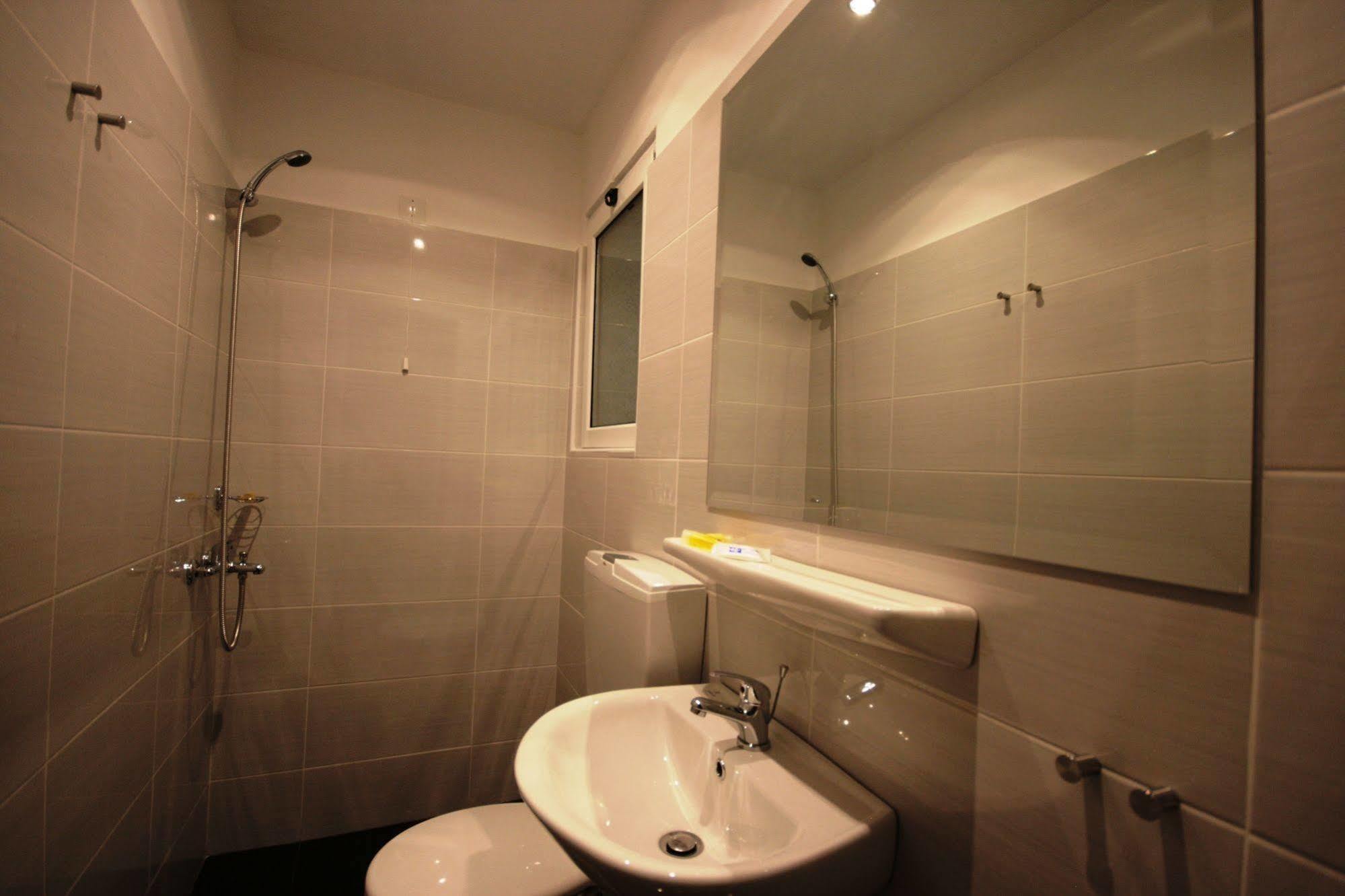 เวียนน่า โฮเต็ล Hotel เอเธนส์ ภายนอก รูปภาพ